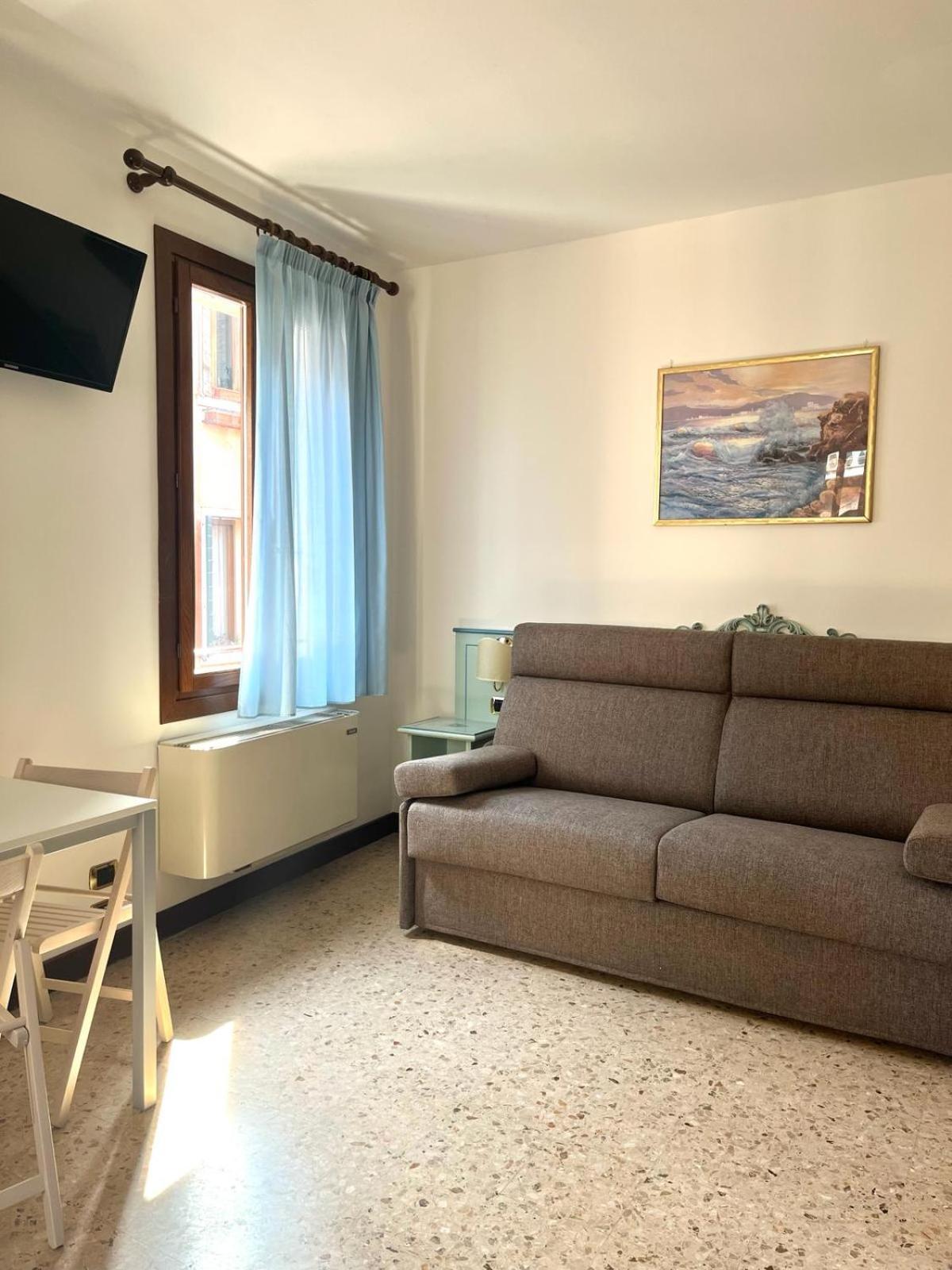 Guesthouse Ca' San Marcuola 2 Βενετία Εξωτερικό φωτογραφία